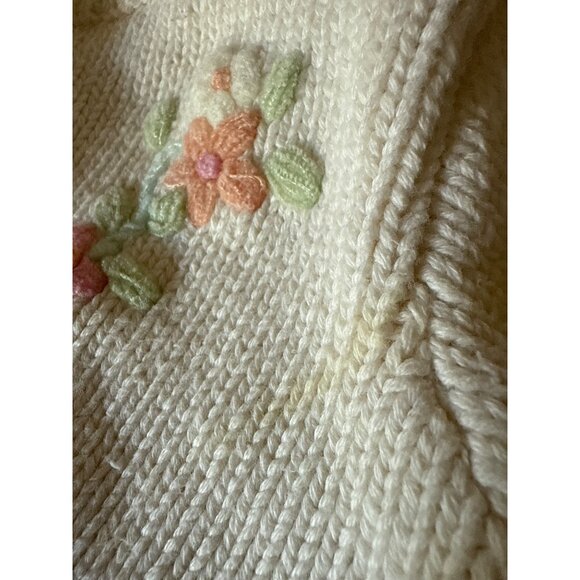 Vintage Le Mine Baby Cardigan White With Floral Embroidery & Yellow Buttons 3mth - Picture 11 of 16